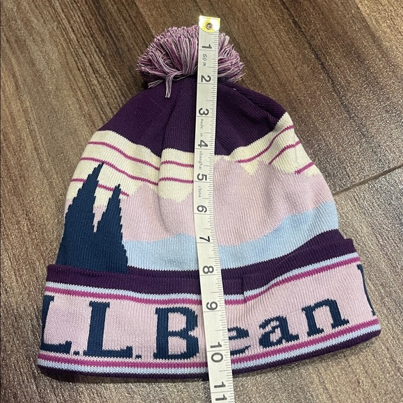 NWT L.L. Bean Adults' Katahdin Pom Hat - Picture 4 of 5